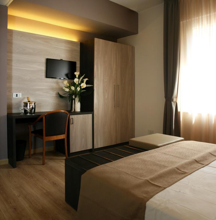Hotel Lory My Wellness Spa キアンチャーノ・テルメ 部屋 写真