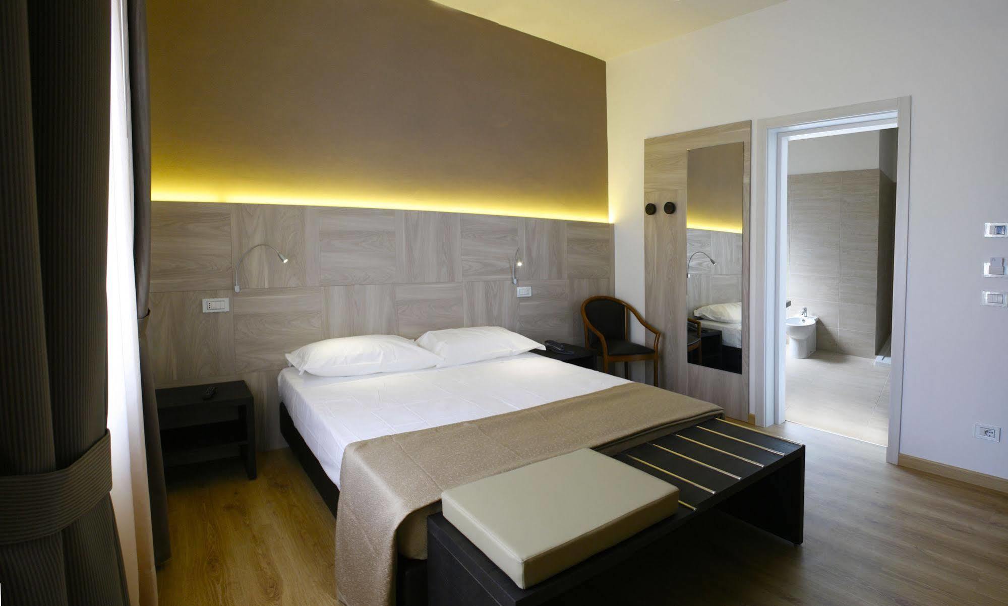 Hotel Lory My Wellness Spa キアンチャーノ・テルメ エクステリア 写真