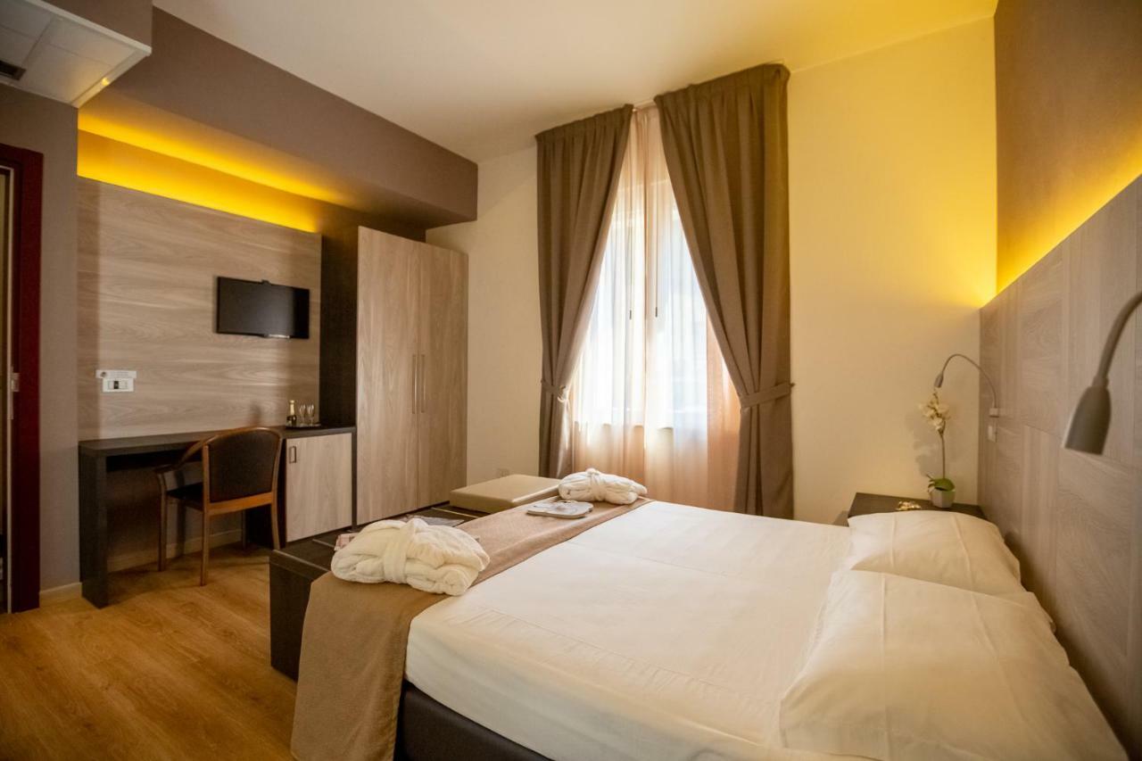 Hotel Lory My Wellness Spa キアンチャーノ・テルメ エクステリア 写真