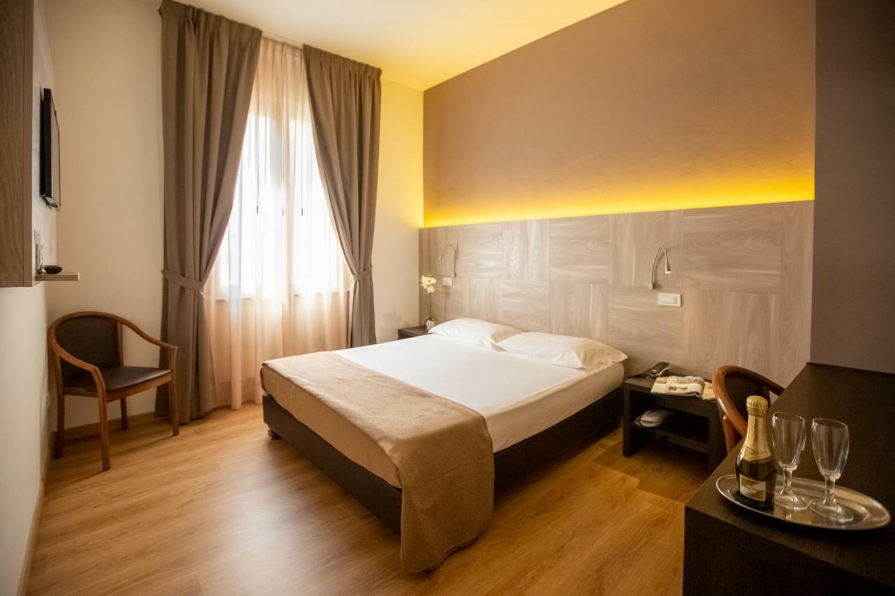 Hotel Lory My Wellness Spa キアンチャーノ・テルメ エクステリア 写真